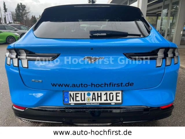 Ford Mustang Mach-E AWD Premium