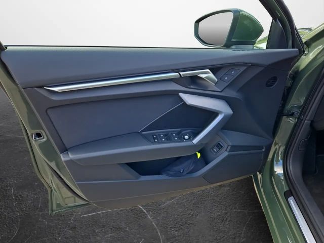 Audi A3 30 TFSI S-Tronic Sedan Sportback