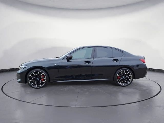 BMW 320 320d M-Sport Sedan xDrive