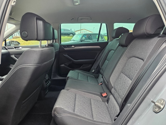 Volkswagen Passat 1.5 TSI R-Line Variant