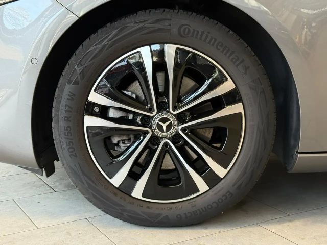 Mercedes-Benz A 200 Progressive