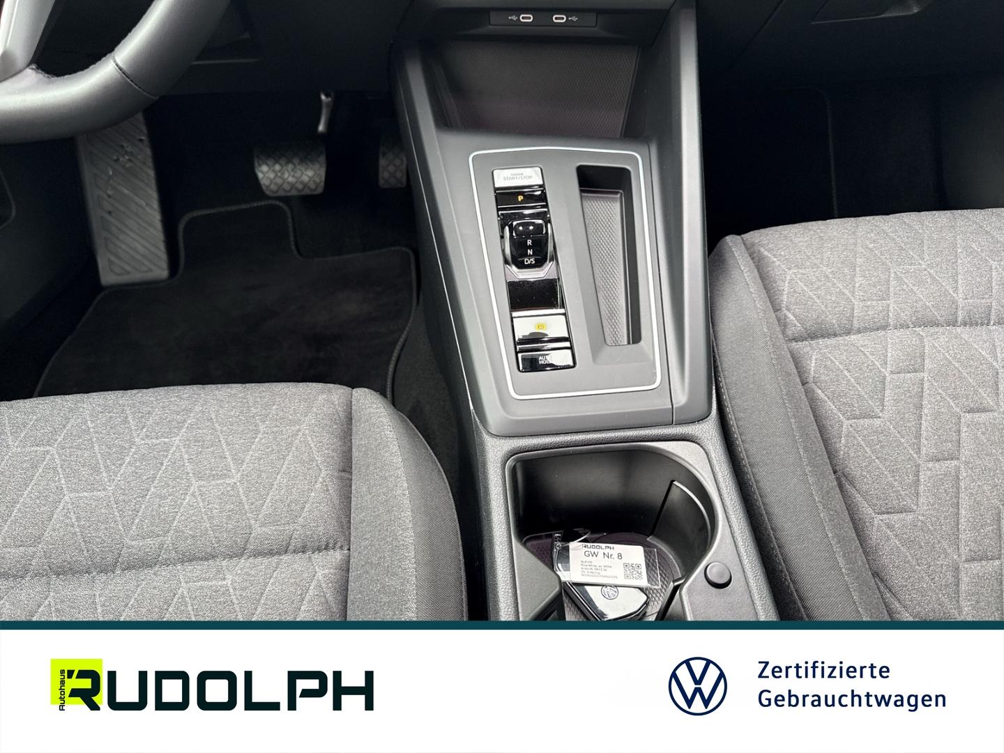 Volkswagen Golf 1.5 eTSI DSG Golf VIII Life