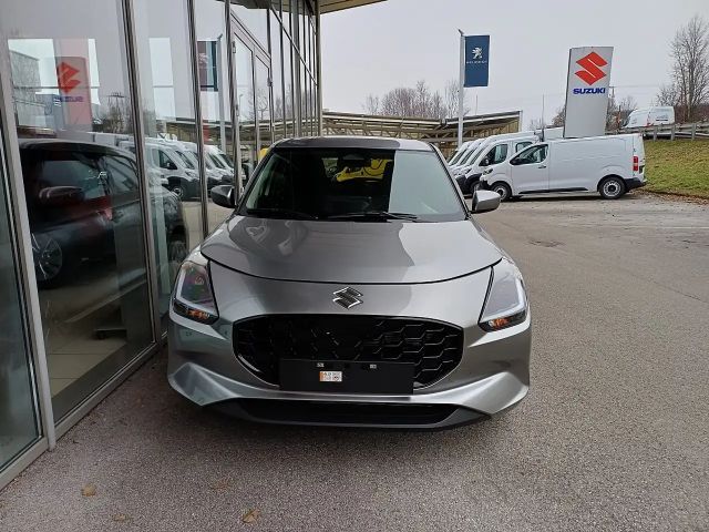 Suzuki Swift Hybrid Shine