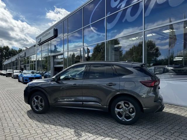 Ford Kuga Plug in Hybrid ST Line