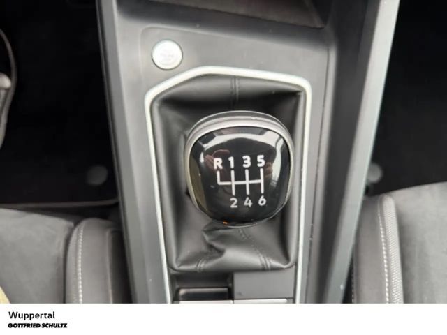 Volkswagen Golf 1.5 TSI Style