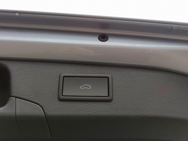 Skoda Superb 2.0 TDI Combi