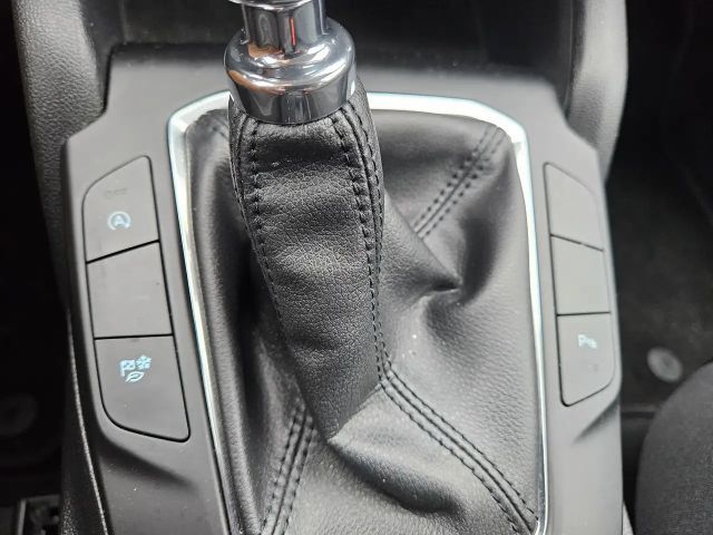 Ford Kuga Cool & Connect