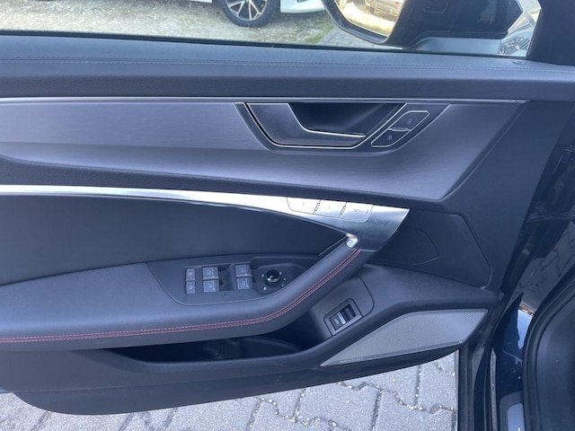 Audi S6 Avant Quattro