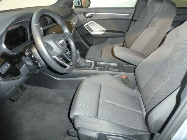 Audi Q3 45 TFSI Hybride