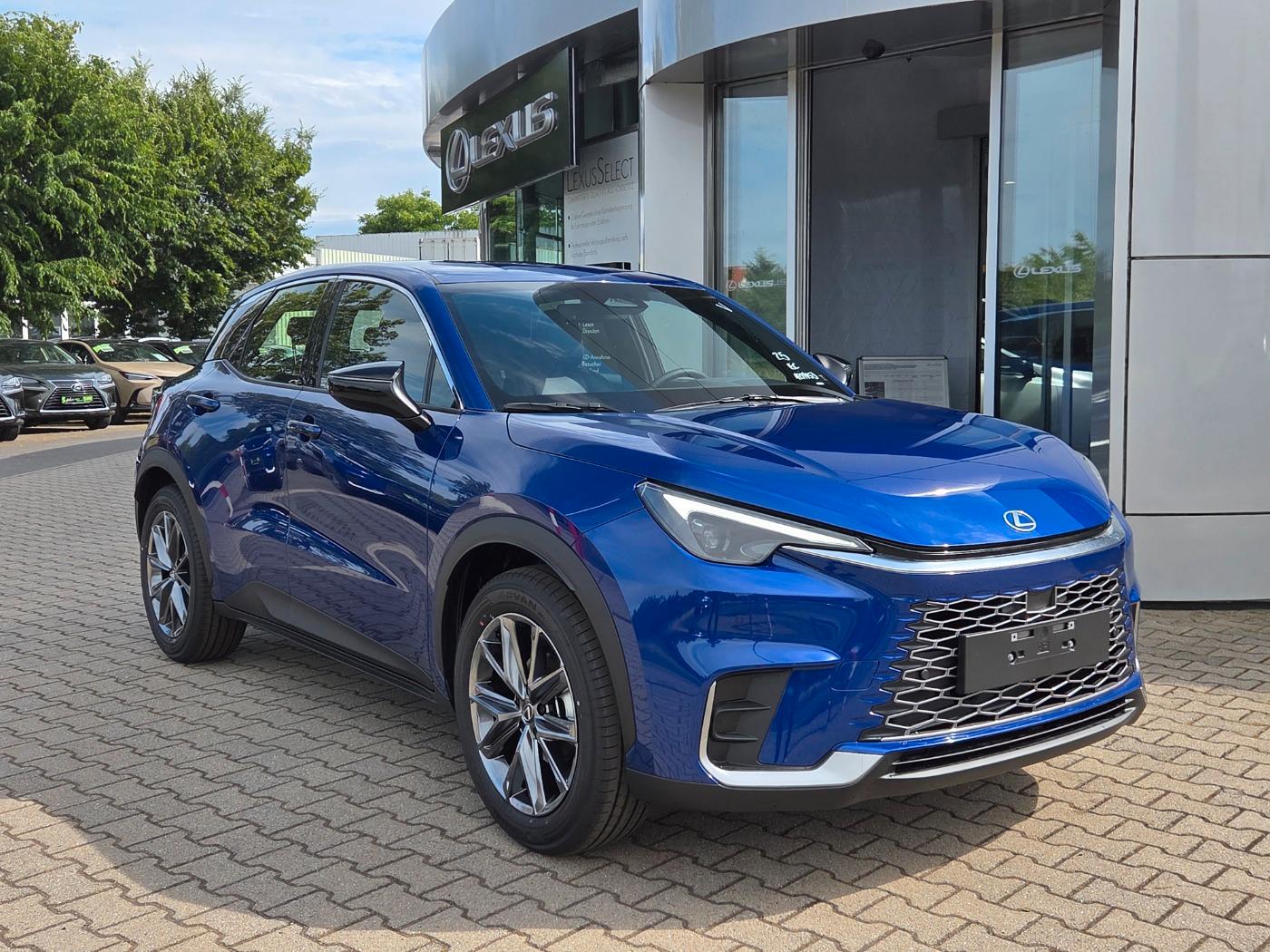 Lexus LBX Relax