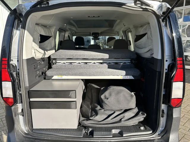 Volkswagen Caddy 1.5 TSI DSG Maxi