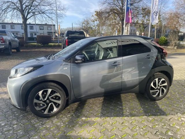 Toyota Aygo X Bi-Tone Hatchback
