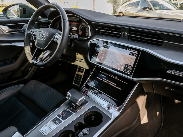 Audi S6 Avant Quattro