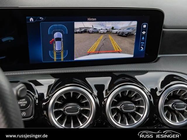 Mercedes-Benz A 200 AMG Line