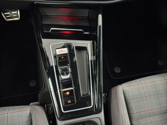 Volkswagen Golf 2.0 TSI GTI Golf VIII