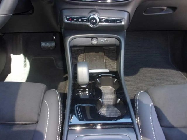 Volvo C40 AWD Recharge