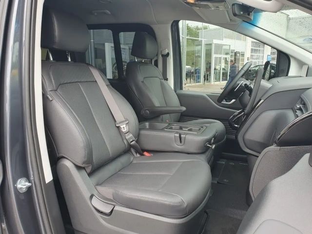 Hyundai Staria Prime