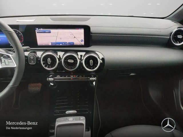 Mercedes-Benz A 200 Progressive