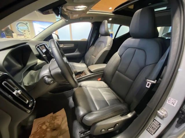 Volvo XC40 Dark Plus