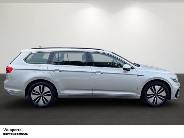 Volkswagen Passat DSG GTE Variant