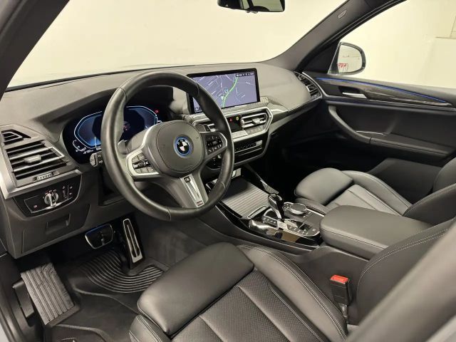 BMW X3 xDrive30e