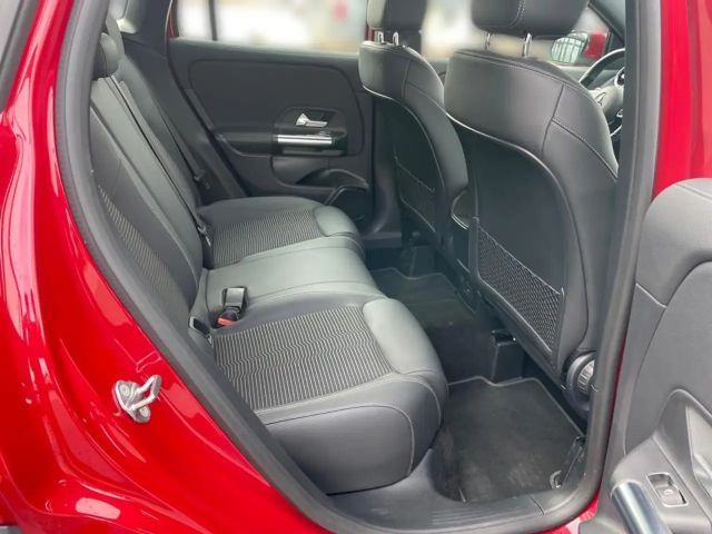 Mercedes-Benz GLA 180 Progressive