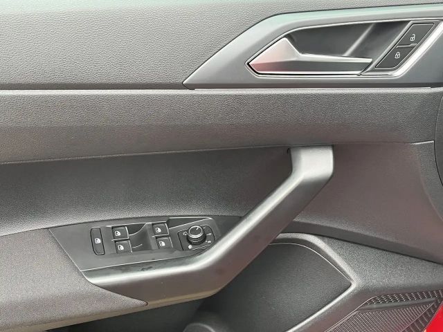 Volkswagen Taigo 1.0 TSI DSG IQ.Drive R-Line