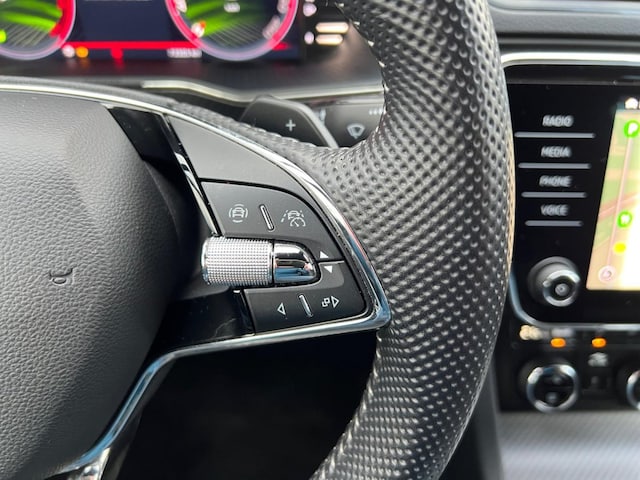 Skoda Superb 4x4 Combi Sportline