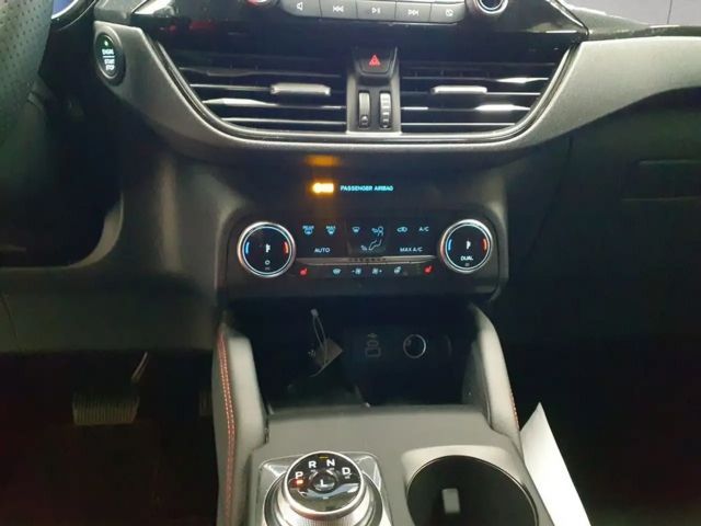 Ford Kuga Plug in Hybrid ST Line X