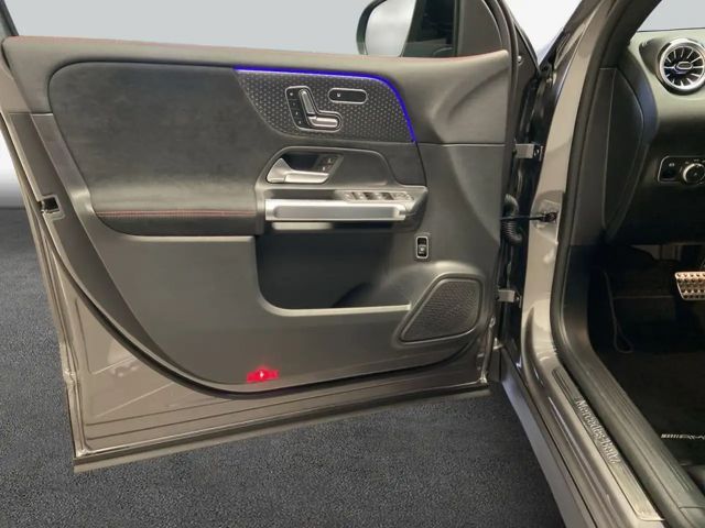 Mercedes-Benz GLB 200 GLB