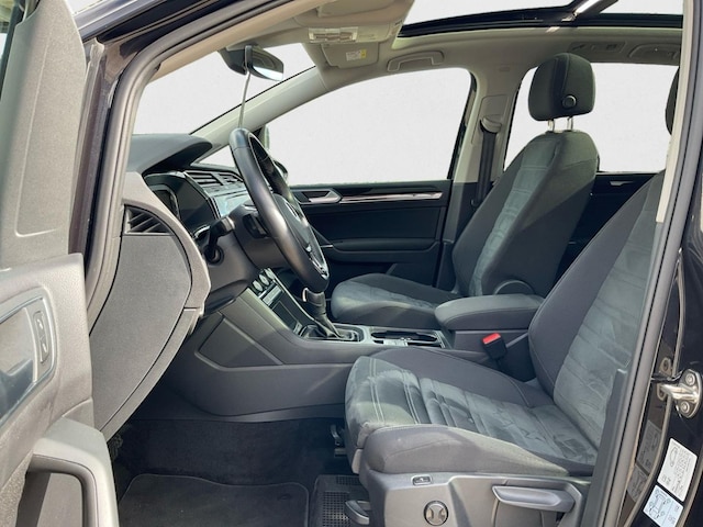 Volkswagen Touran 1.5 TSI DSG Highline