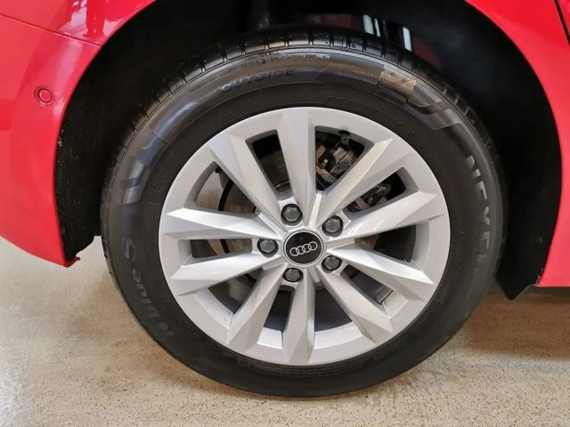 Audi A3 30 TFSI Sedan