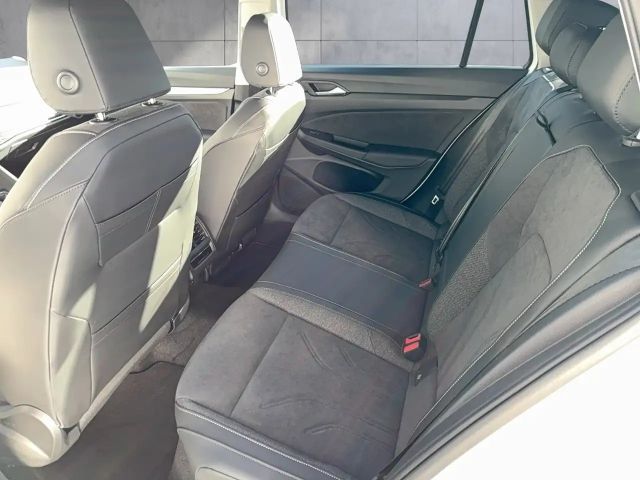 Volkswagen Golf Business DSG Variant