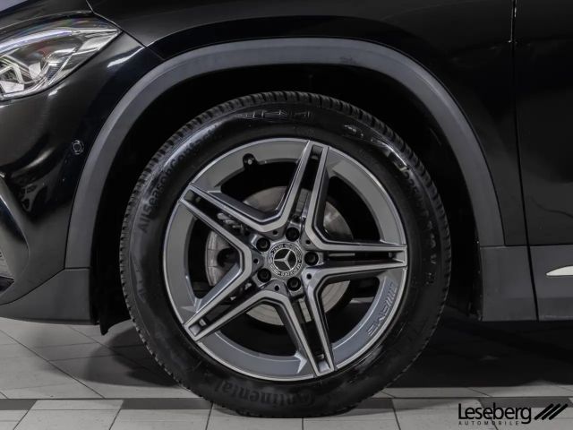 Mercedes-Benz GLA 180 AMG Line