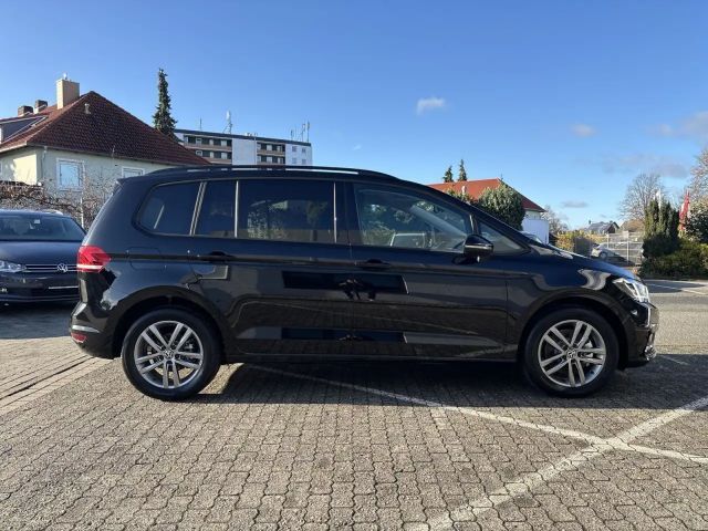 Volkswagen Touran 1.5 TSI Comfortline