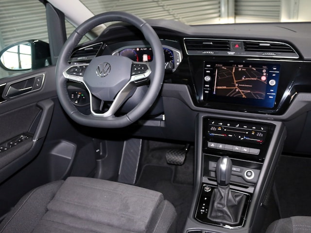 Volkswagen Touran 1.5 TSI DSG Highline