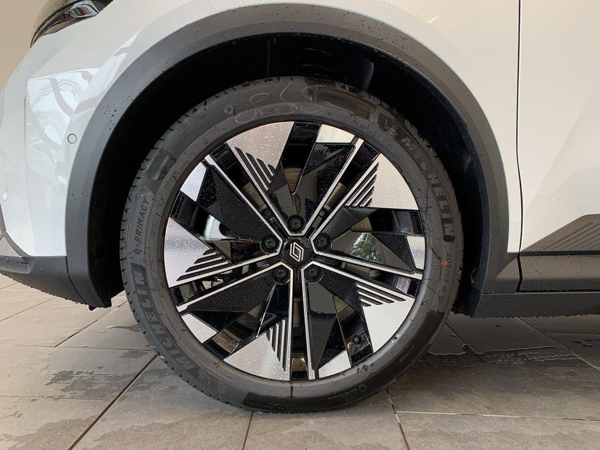 Renault Scenic E-Tech Techno