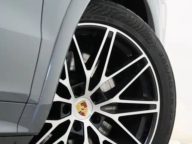 Porsche Cayenne E-Hybrid