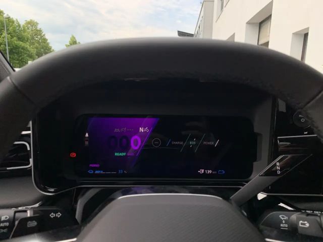 Renault 4 Comfort Iconic