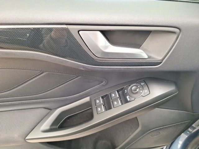 Ford Focus ST Line Wagon