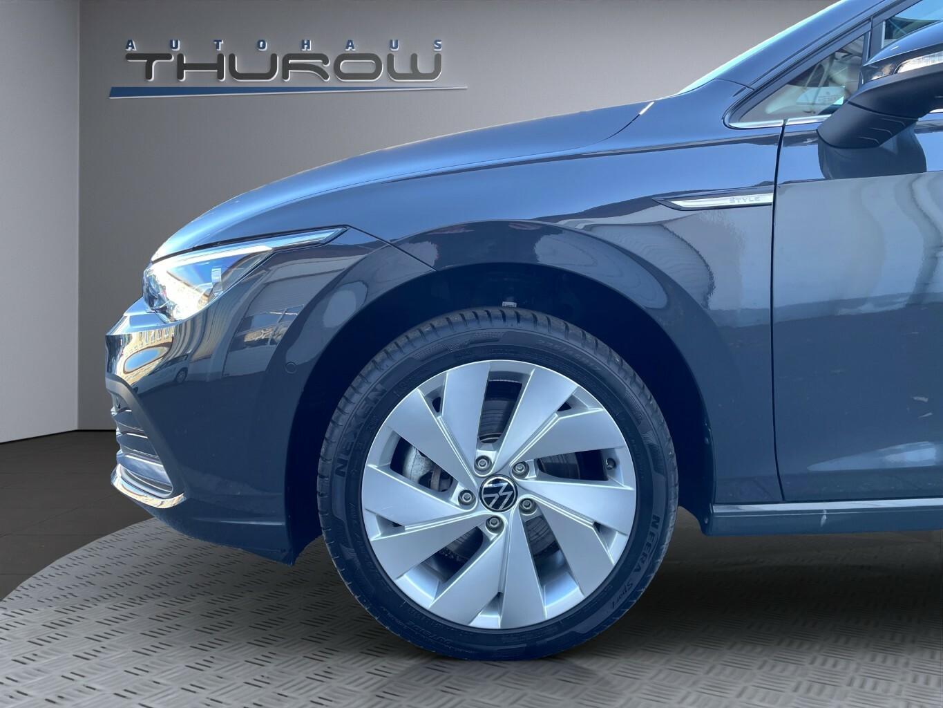 Volkswagen Golf 1.5 eTSI Style Variant