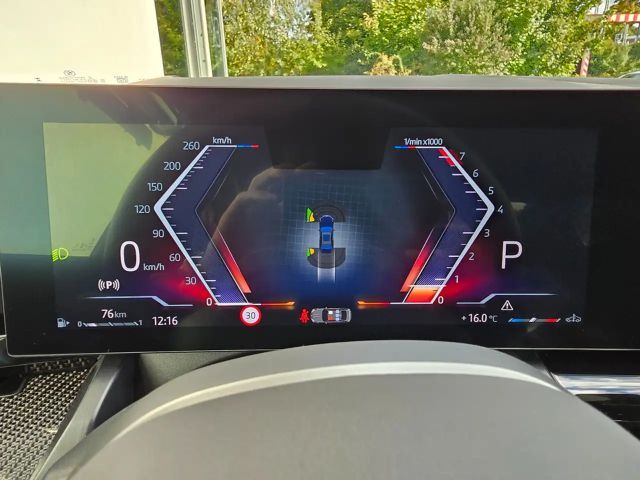 BMW 520 520i M-Sport Sedan