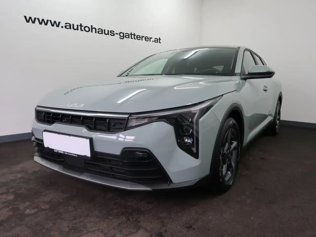 Kia K4 1,0 TGDI 48V Mildhybrid Silber