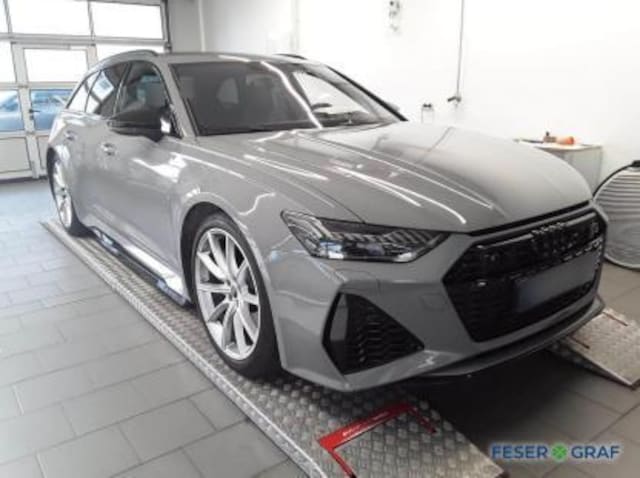 Audi RS6 Avant Quattro