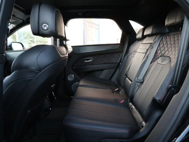 Bentley Bentayga V8