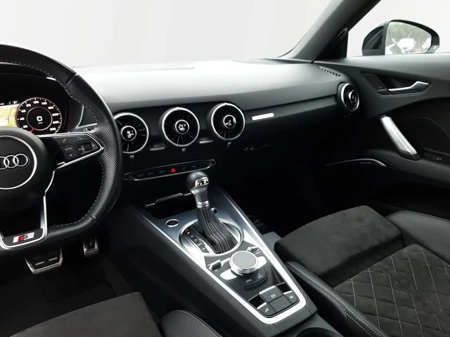 Audi TT 40 TFSI Cabriolet Roadster