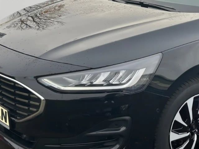 Ford Focus Titanium Wagon