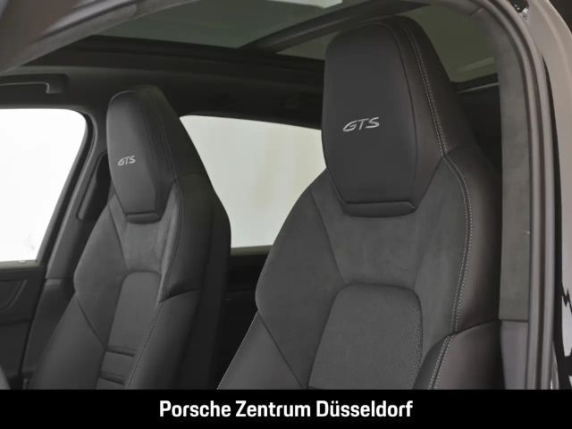 Porsche Cayenne GTS