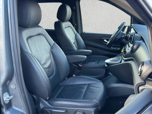 Mercedes-Benz V 300 AMG Line AVANTGARDE