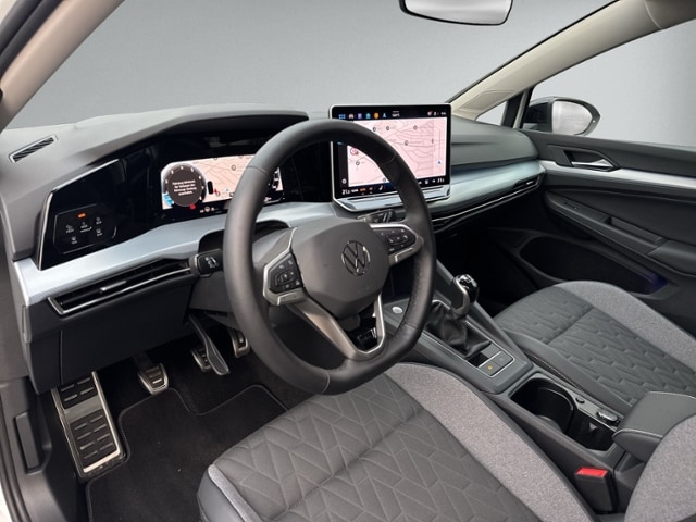 Volkswagen Golf 1.5 TSI Golf VIII